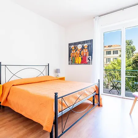 Appartement Central Cristina By Interhome